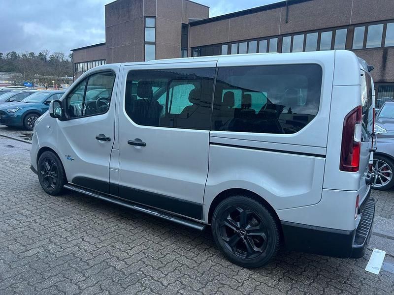 Gebraucht Fiat Talento 145 PS (106 kW) 2018 Silber Van / Kleinbus