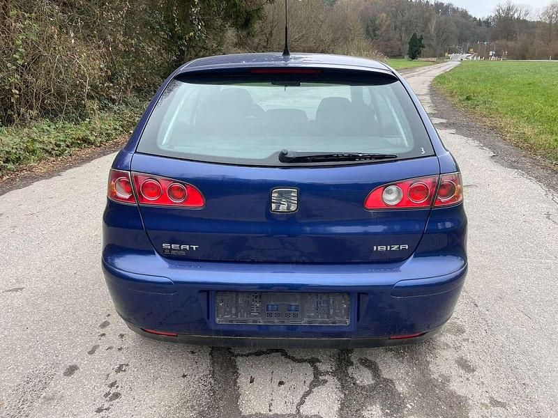 Gebraucht Seat Ibiza 75 PS (55 kW) 2005 Violett Limousine