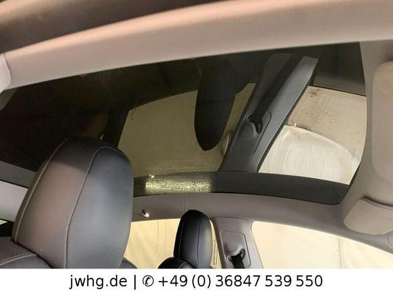 Gebraucht Tesla Model Y 378 kW (514 PS) 2022 Weiß SUV