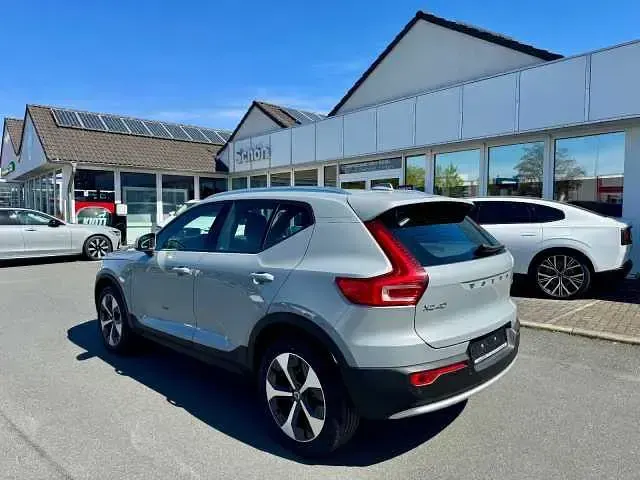 Gebraucht Volvo XC40 120 PS (88 kW) 2024 SUV