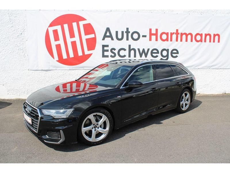 Mythosschwarz (metallic) Gebraucht 2023 Audi A6 S-Line Kombi | 51.379 € (Teuer) - Bild 1/4