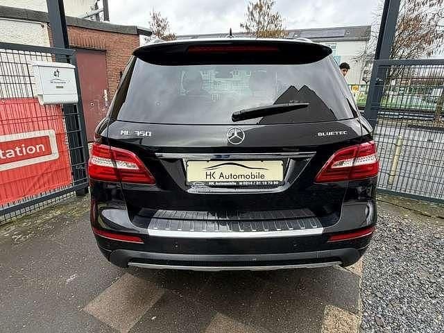 Gebraucht Mercedes ML350 AMG line 258 PS (189 kW) 2015 Obsidianschwarz  metalliclack SUV