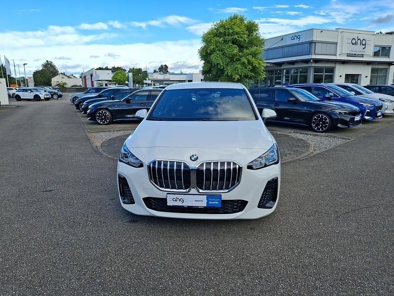Gebraucht BMW 218 Active Tourer M Sport 136 PS (100 kW) 2024 Weiß Van / Kleinbus