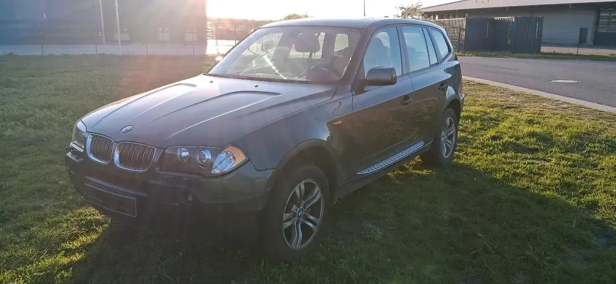 Gebraucht BMW X3 150 PS (110 kW) 2005 Grün SUV