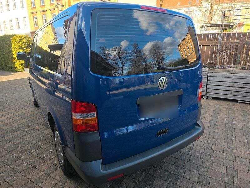 Gebraucht VW T5 102 PS (75 kW) 2007 Blau Van