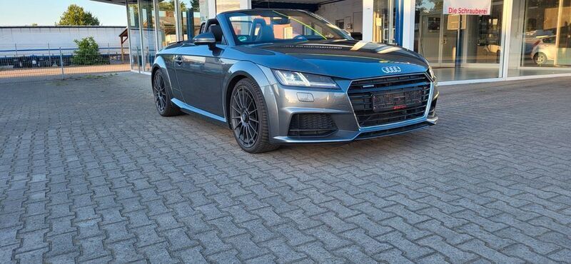 Grau Gebraucht 2015 Audi TT Roadster Ambiente Cabrio | 28.290 € (Fairer Preis) - Bild 1/4