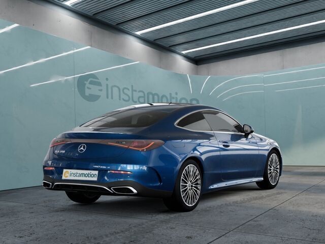 Blau Gebraucht 2024 Mercedes CLE200 AMG Coupé | 56.485 € (Teuer) - Bild 1/2