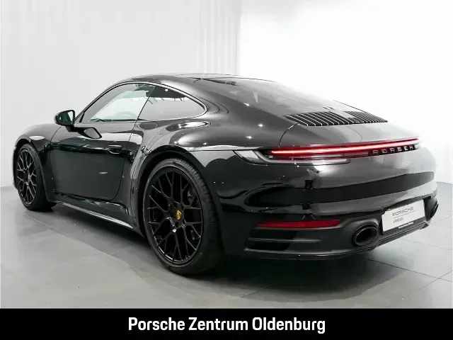 Gebraucht Porsche 911 Carrera 4 385 PS (283 kW) 2024 Schwarz Coupé