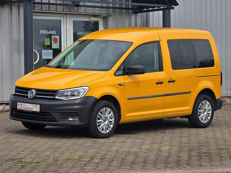 Gelb Gebraucht 2020 VW Caddy Trendline Van / Kleinbus | 11.890 € (Etwas zu teuer) - Bild 1/4