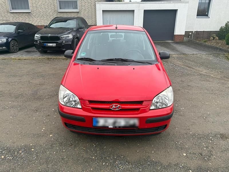 Rot Gebraucht 2004 Hyundai Getz Kleinwagen | 999 € (Guter Preis) - Bild 1/4