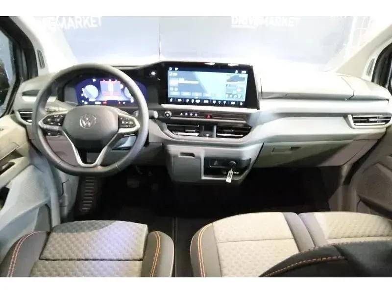 Neu VW Caravelle 150 PS (110 kW) 2025 Grau Van