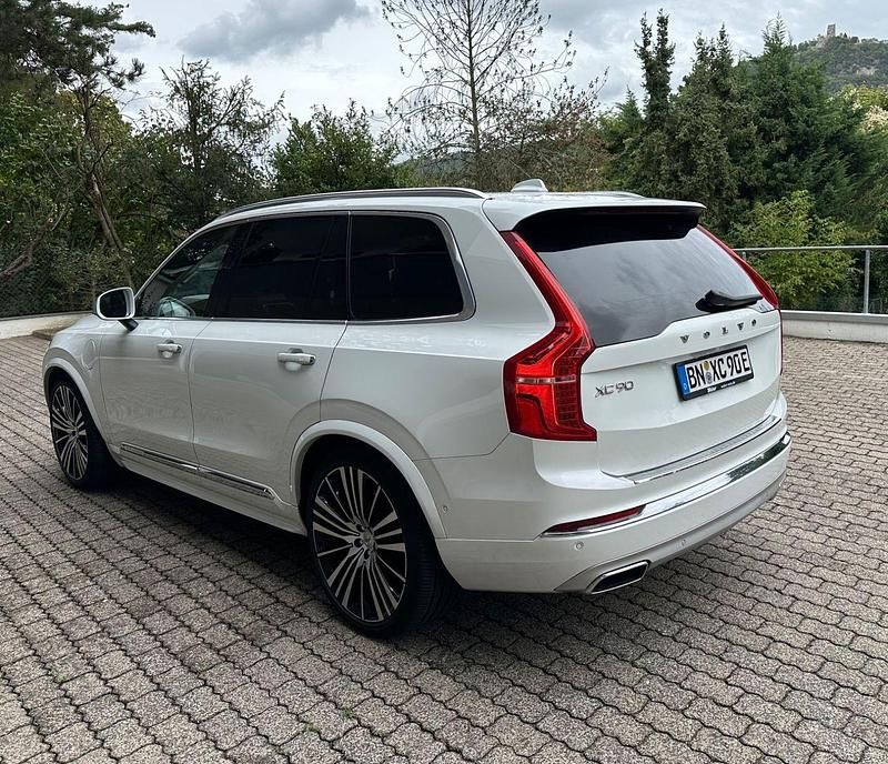Weiß Gebraucht 2019 Volvo XC90 Inscription SUV | 45.500 € - Bild 1/4