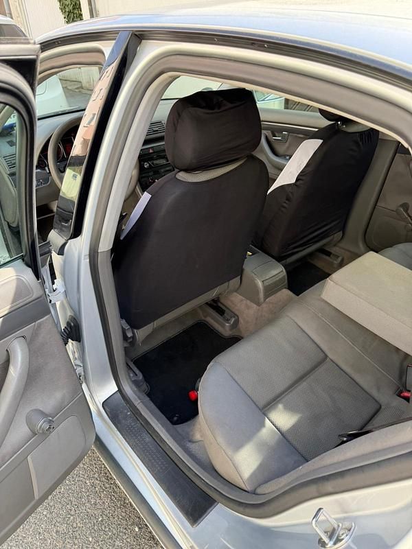 Gebraucht Audi A4 102 PS (75 kW) 2001 Grau Limousine