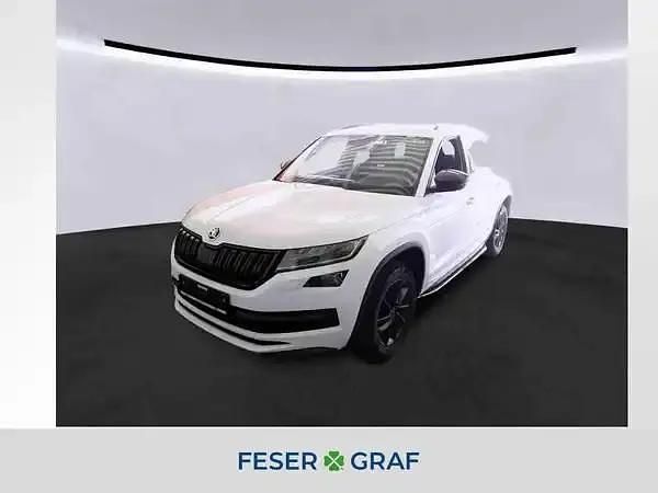 Moonweiss metallic Gebraucht 2021 Skoda Kodiaq SUV | 31.180 € (Teuer) - Bild 1/3