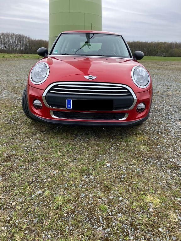 Gebraucht Mini ONE 75 PS (55 kW) 2015 Rot Kleinwagen