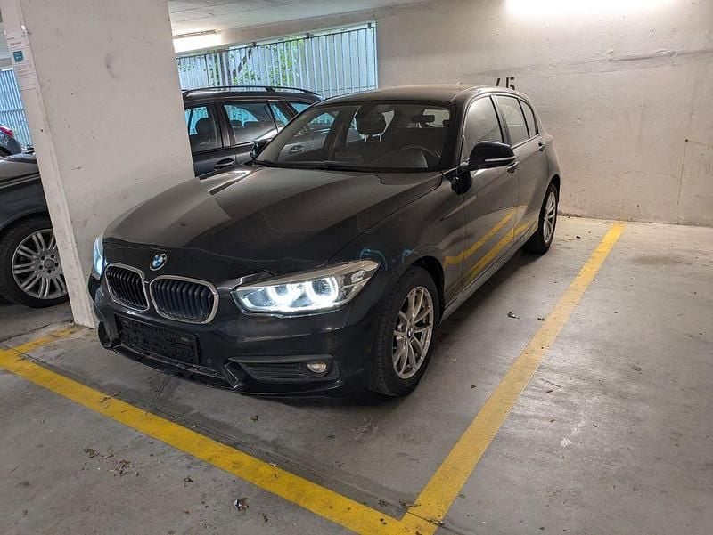 Gebraucht BMW 118 Advantage 150 PS (110 kW) 2018 Schwarz Kleinwagen