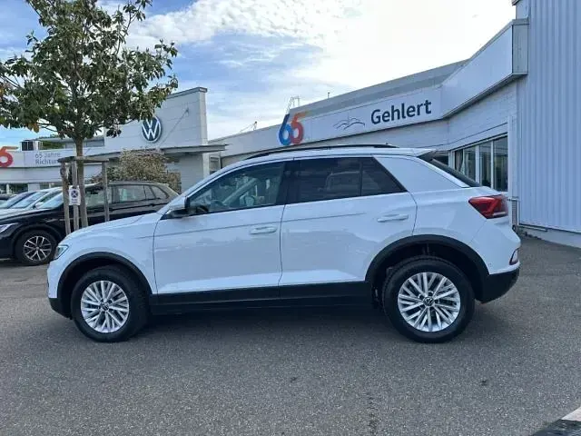 Gebraucht VW T-Roc Life 150 PS (110 kW) 2023 Pure white SUV