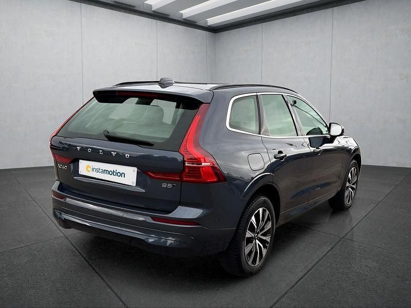 Gebraucht Volvo XC60 Core 250 PS (183 kW) 2024 Blau SUV