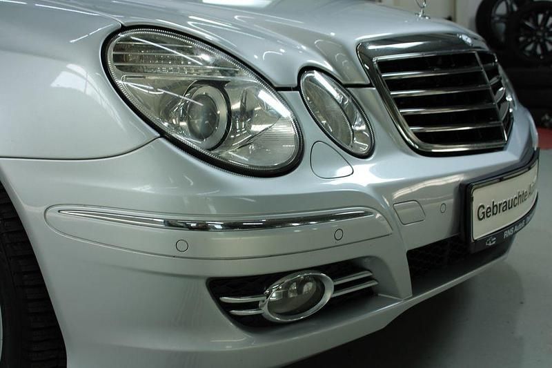 Gebraucht Mercedes E350 Avantgarde 272 PS (200 kW) 2006 Silber Limousine