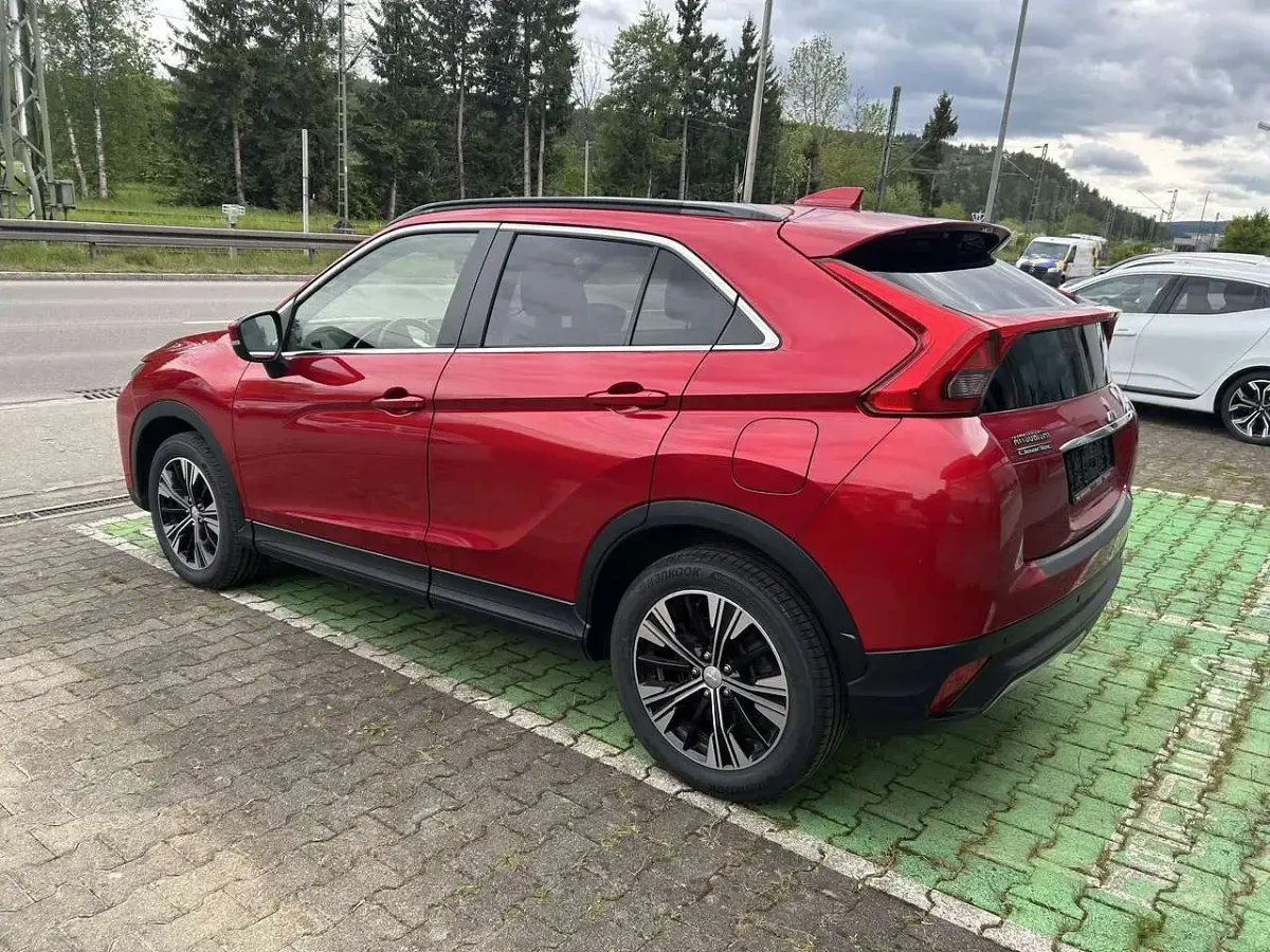Gebraucht Mitsubishi Eclipse Cross Diamant Edition 163 PS (119 kW) 2020 Dynamik rot (d) SUV