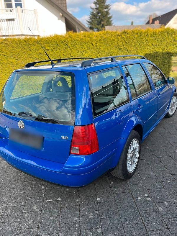 Gebraucht VW Bora 115 PS (84 kW) 2000 Blau Kombi