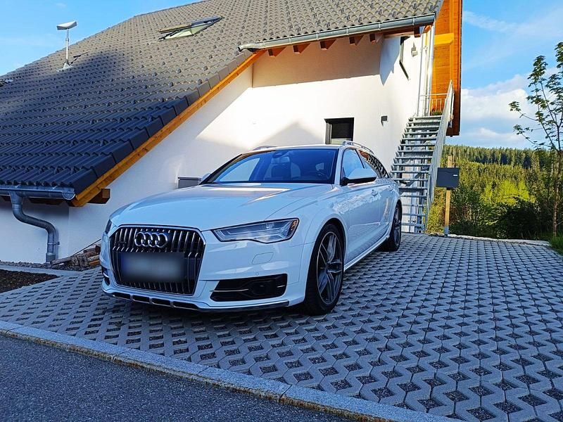 Weiß Gebraucht 2015 Audi A6 Kombi | 19.250 € (Etwas zu teuer) - Bild 1/4