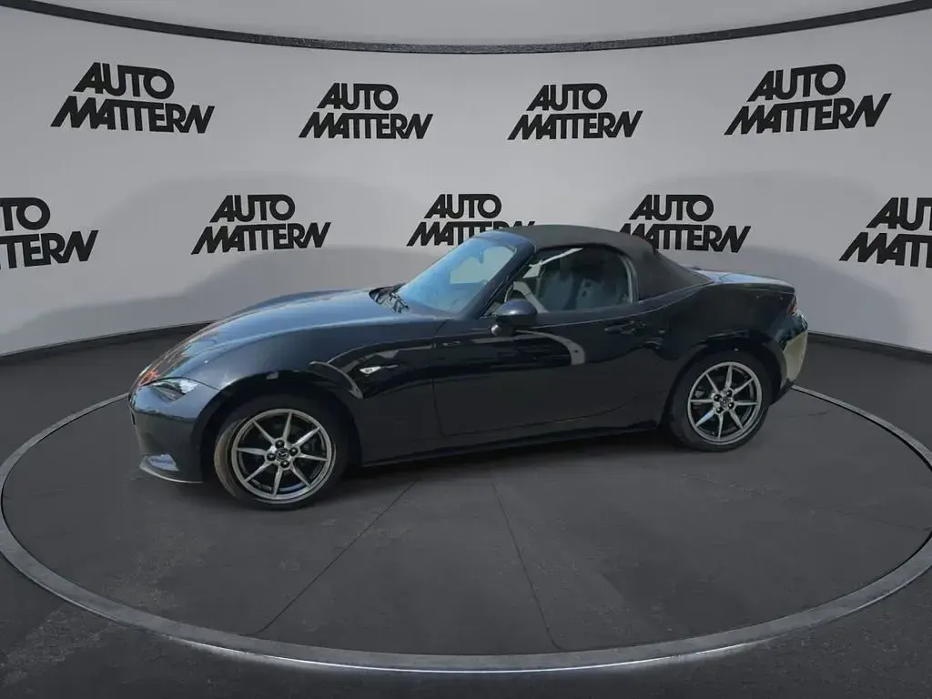 Gebraucht Mazda MX5 Selection 132 PS (97 kW) 2022 Jet black Cabrio