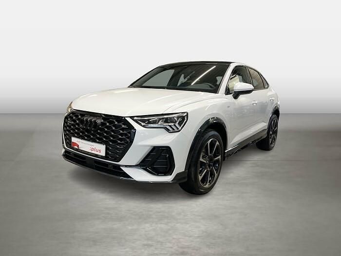 Gletscherweiss Gebraucht 2025 Audi Q3 Sportback S-Line SUV | 52.420 € (Teuer) - Bild 1/4