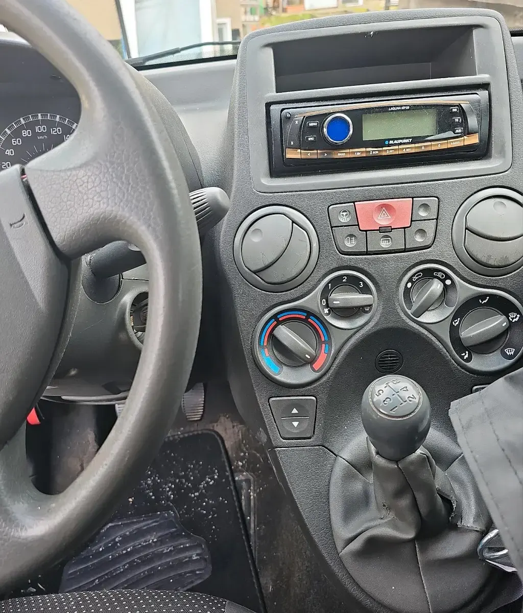 Occasion Fiat Panda 55 ch (40 kW) 2009 Jaune Citadine