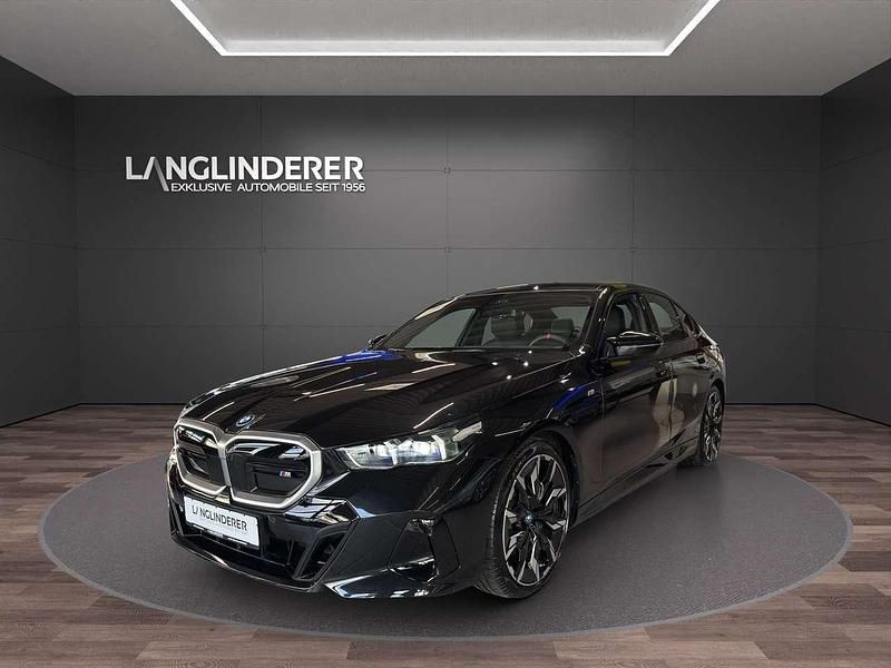 Gebraucht BMW i5 Performance 442 kW (601 PS) 2025 Black sapphire metallic Limousine