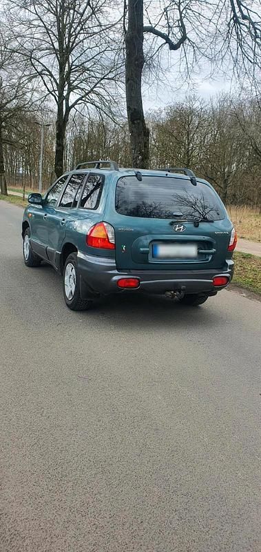 Gebraucht Hyundai Santa Fe 113 PS (83 kW) 2002 Grün SUV