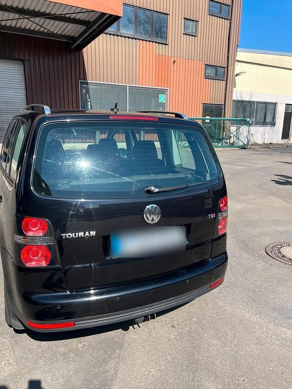 Gebraucht VW Touran 150 PS (110 kW) 2009 Schwarz Van / Kleinbus