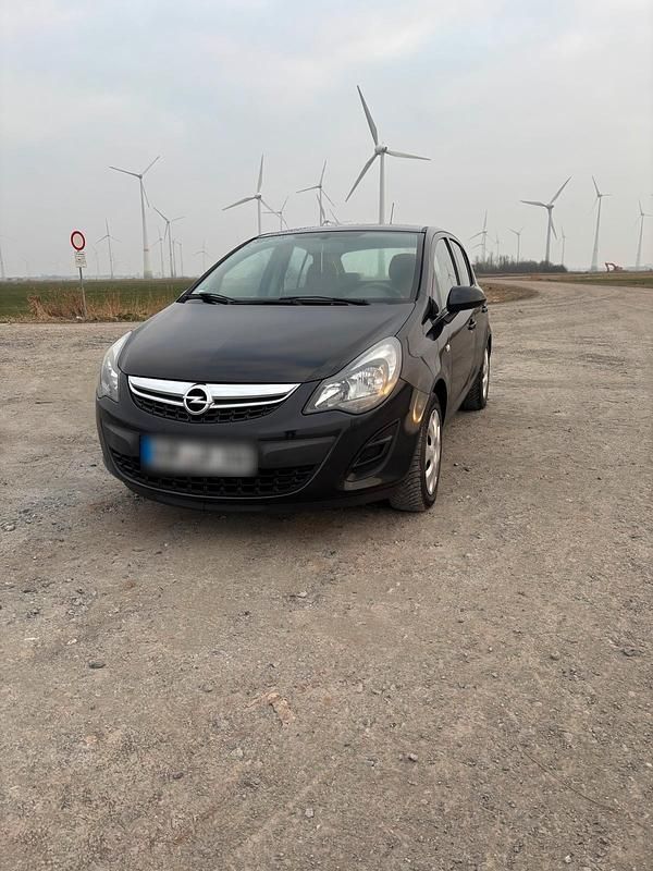Gebraucht Opel Corsa 80 PS (58 kW) 2014 Schwarz Kleinwagen