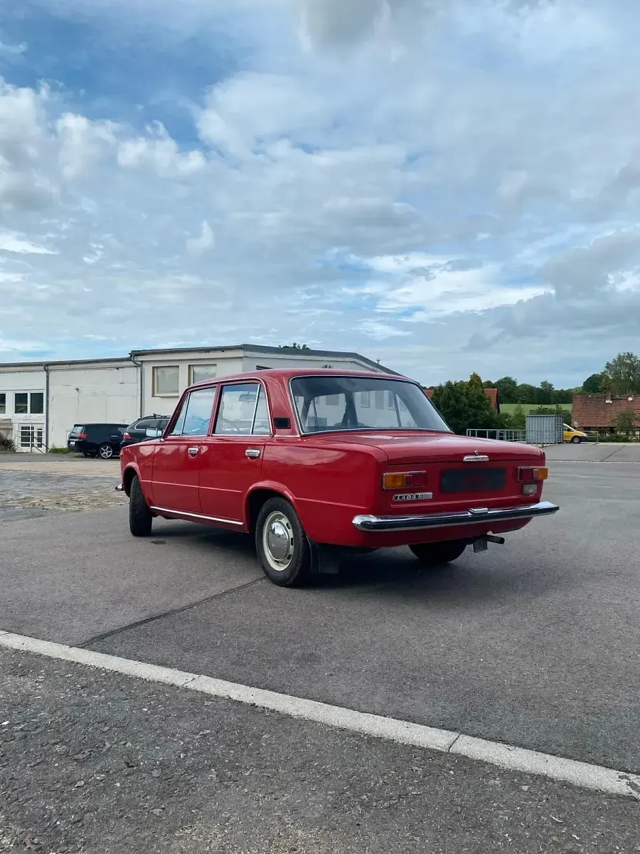 Gebraucht Lada 2101 60 PS (44 kW) 1985 Rot Limousine