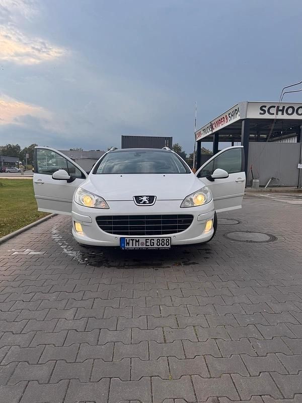Weiß Gebraucht 2010 Peugeot 407 Kombi | 2.850 € (Teuer) - Bild 1/4