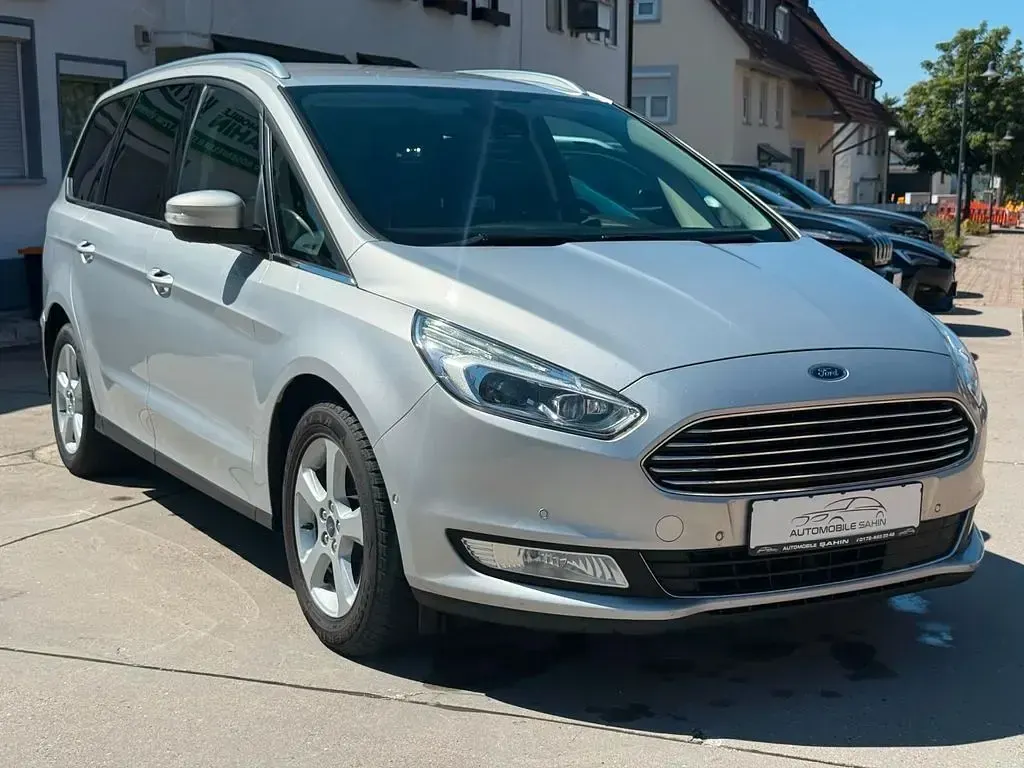 Gebraucht Ford Galaxy Titanium 150 PS (110 kW) 2018 Silber Van / Kleinbus