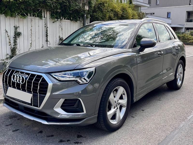 Usata Audi Q3 Advanced 190 CV (139 kW) 2019 Grigio SUV