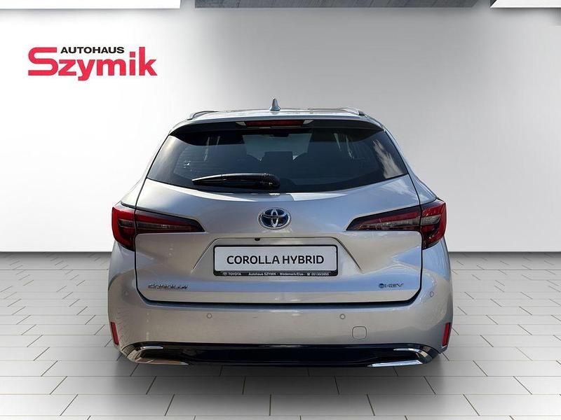 Gebraucht Toyota Corolla Comfort 140 PS (102 kW) 2024 Silber Limousine