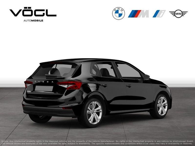 Gebraucht Skoda Fabia Selection 95 PS (69 kW) 2023 Schwarzmagic perleffekt Kleinwagen