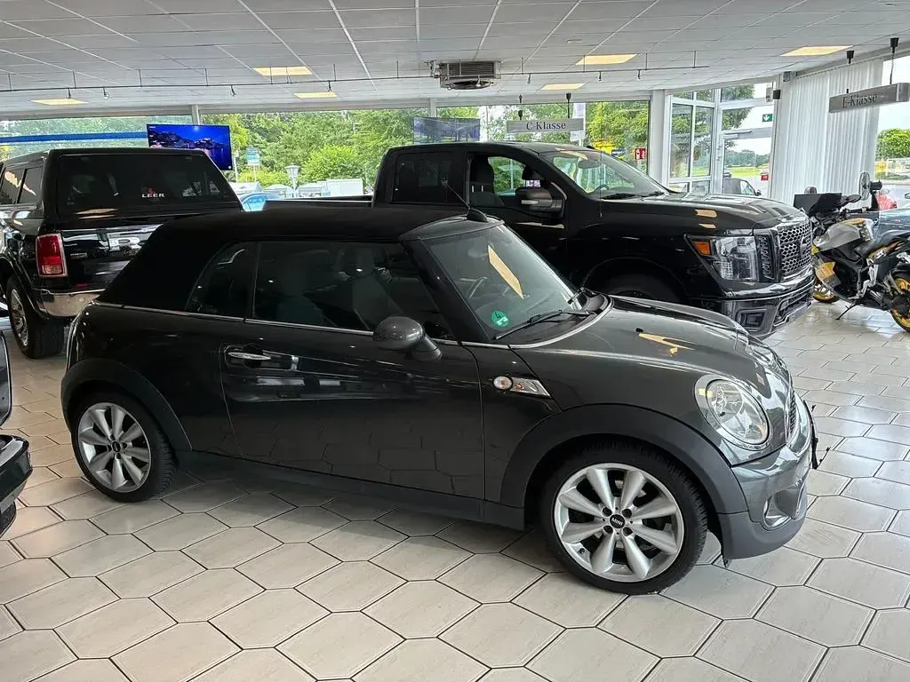 Gebraucht Mini Cooper Cabriolet 143 PS (105 kW) 2014 Grau Cabrio