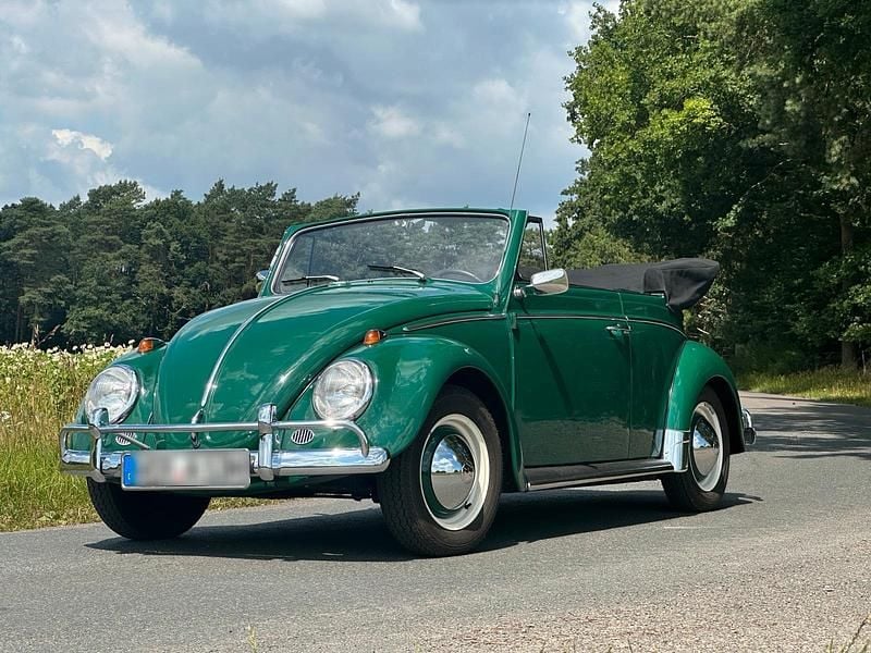 Grün Gebraucht 1962 VW Käfer Cabrio | 25.000 € - Bild 1/4