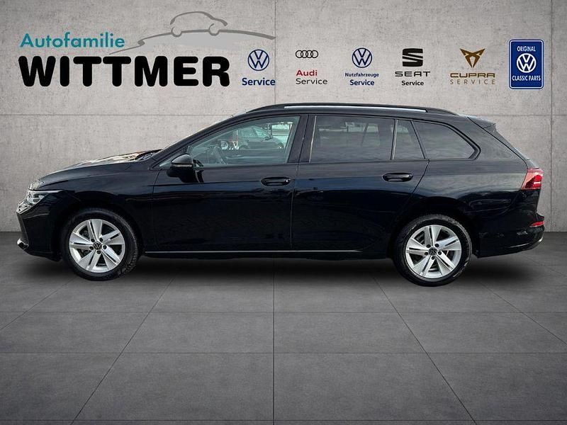 Gebraucht VW Golf VIII Life 150 PS (110 kW) 2024 Schwarz Limousine