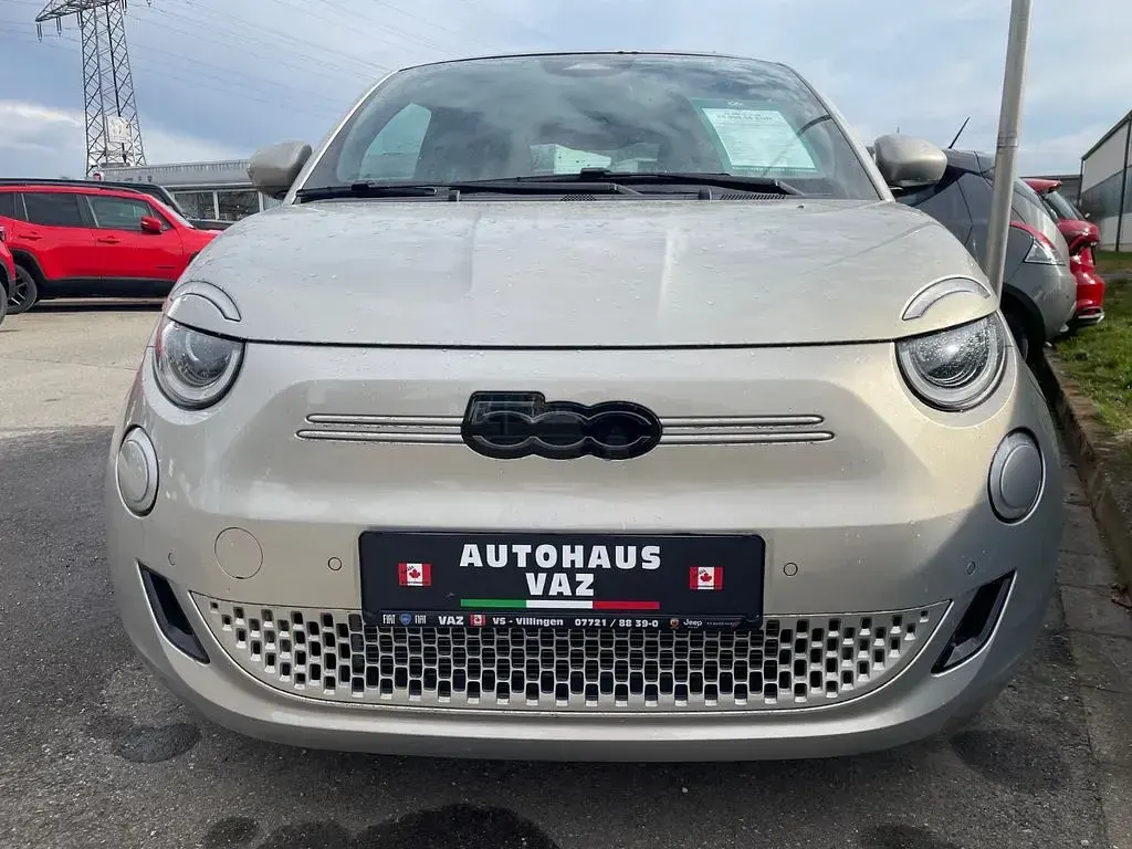 Neu Fiat 500e S 86 kW (118 PS) 2025 Other Kleinwagen