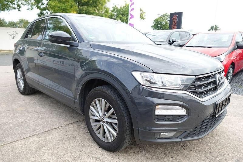 Grau Gebraucht 2021 VW T-Roc SUV | 16.990 € (Guter Preis) - Bild 1/4
