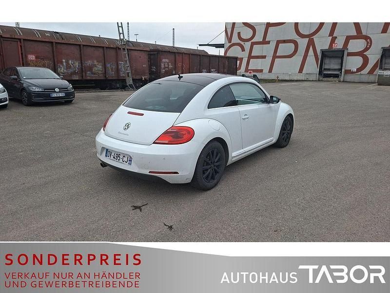 Gebraucht VW Beetle Design 105 PS (77 kW) 2015 Pure white Kleinwagen