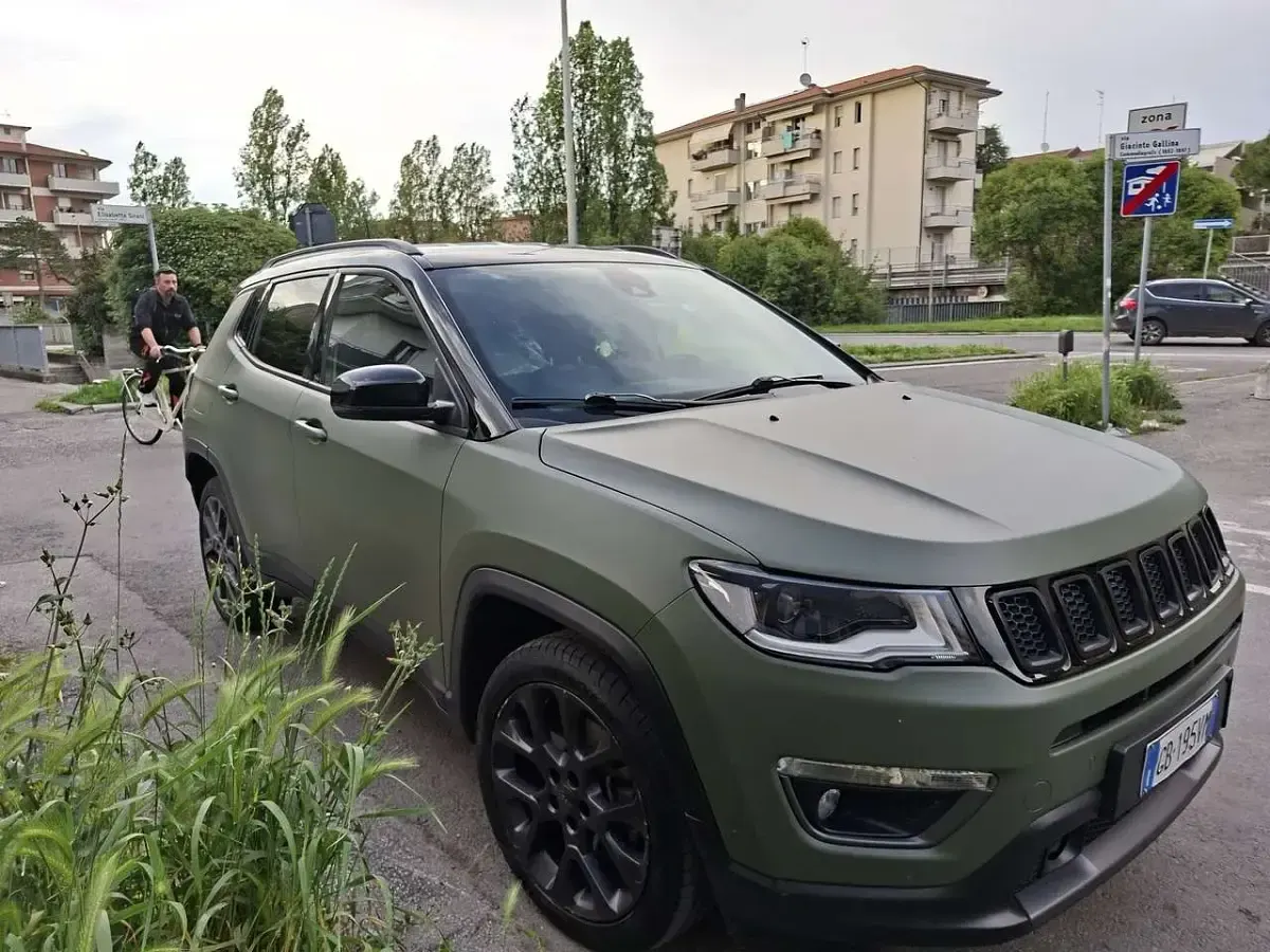 Gebraucht Jeep Compass 241 PS (177 kW) 2020 SUV