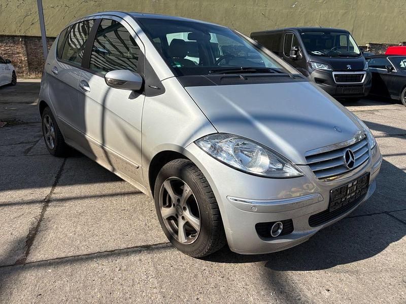 Gebraucht Mercedes A150 95 PS (69 kW) 2005 Silber Limousine