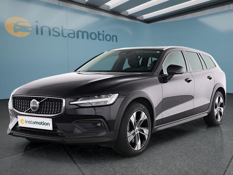 Gebraucht Volvo V60 CC 197 PS (144 kW) 2023 Schwarz Kombi