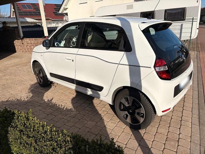 Gebraucht Renault Twingo LIMITED 69 PS (50 kW) 2017 Weiß Kleinwagen