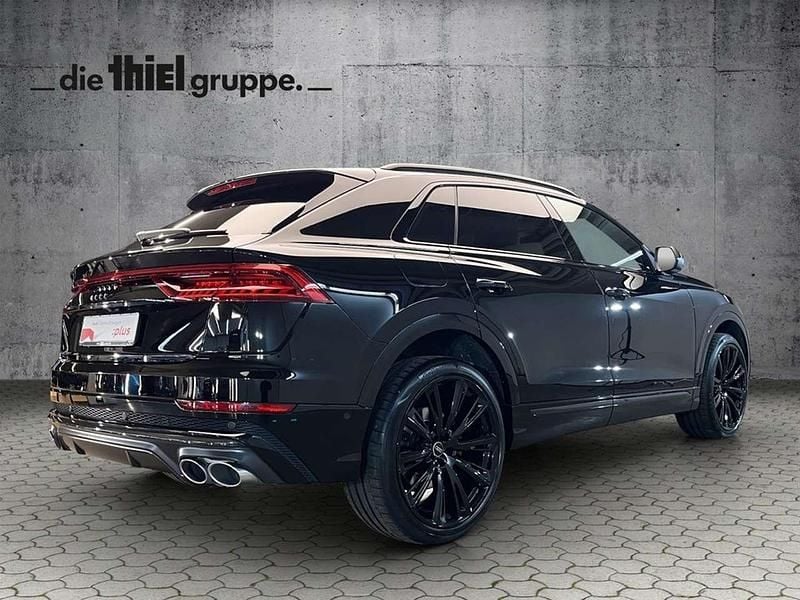 Gebraucht Audi SQ8 Competition 507 PS (372 kW) 2022 Mythosschwarz metallic SUV